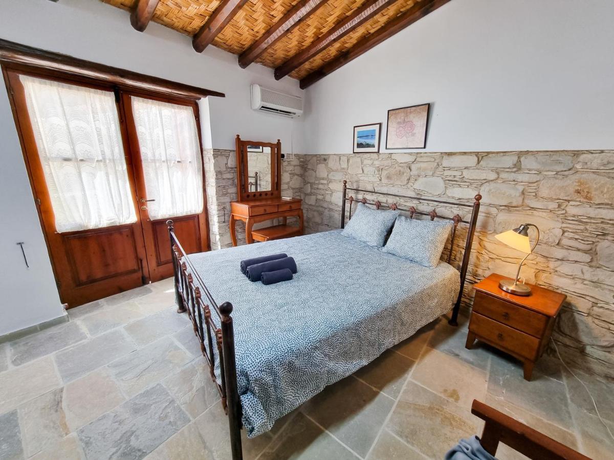 Aphrodite'S Pool Retreat Skarinou Exterior photo